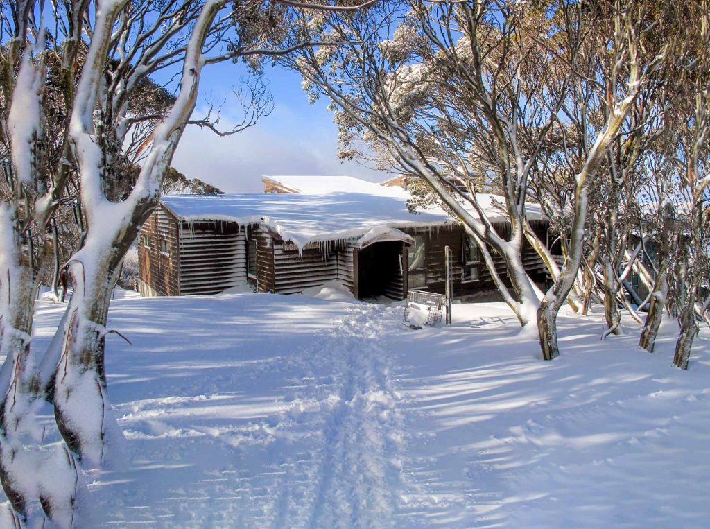 Kongoola Ski Lodge Mt Hotham Entrance